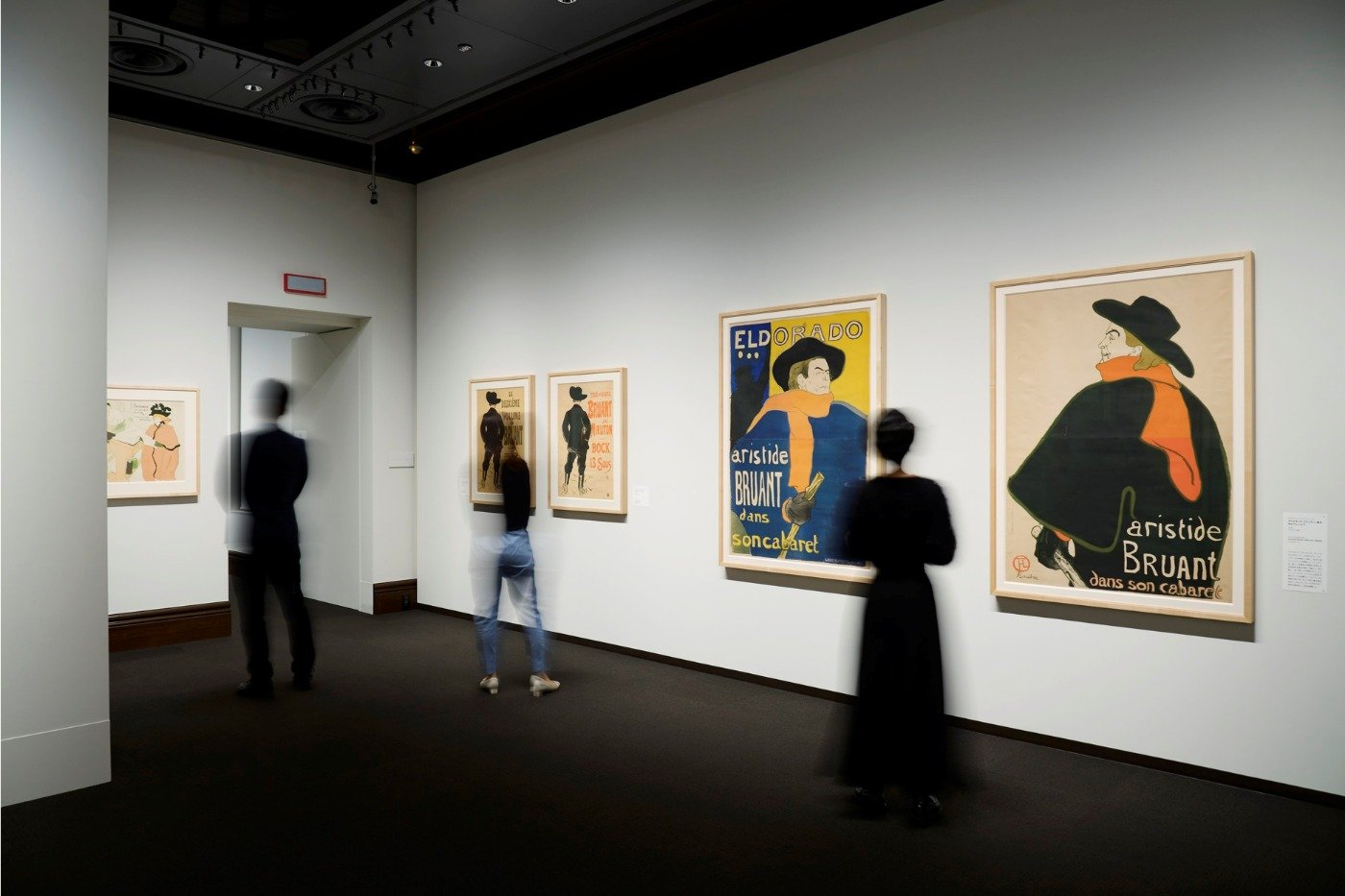 建物と同時代の19世紀末西洋美術を中心にコレクション