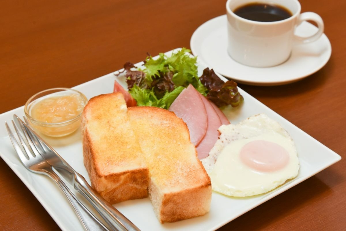 朝食セットメニューの「レモンジャムセット」