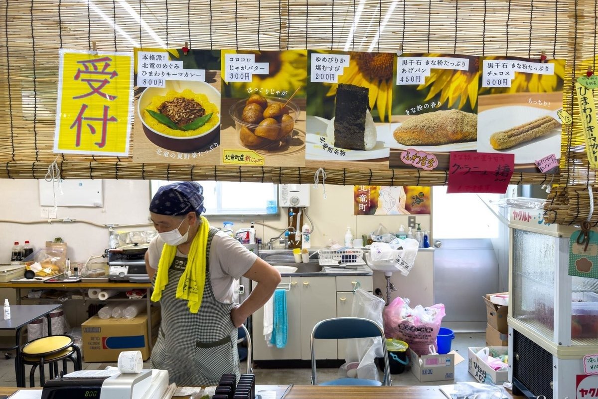地元の農産物などを使ったグルメも豊富に揃う