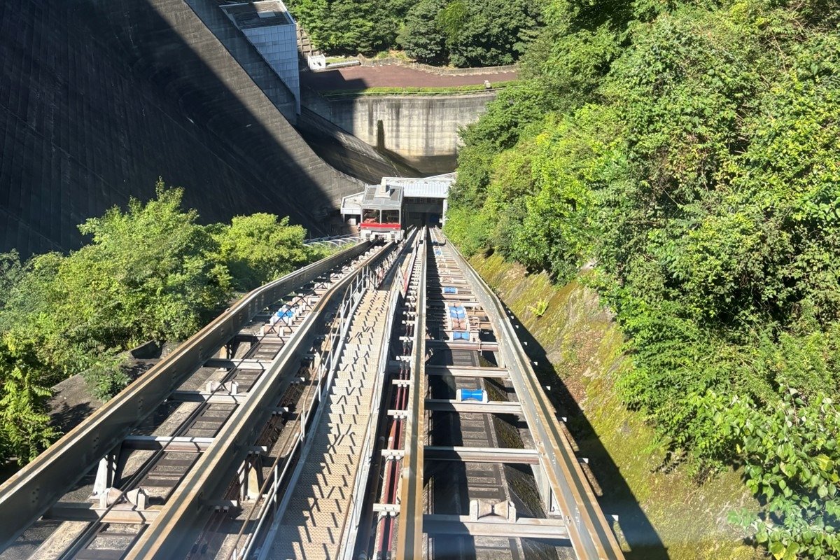 インクラインの乗車料は往復700円