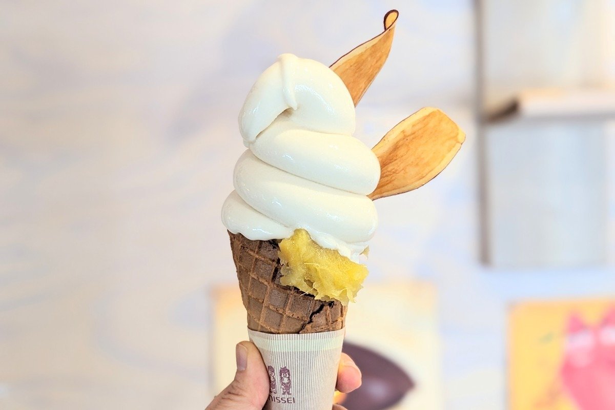 サツマイモが香る「やきいもソフト」480円