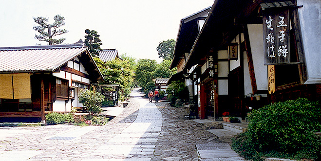 馬籠宿（02）急峻な坂の宿場町