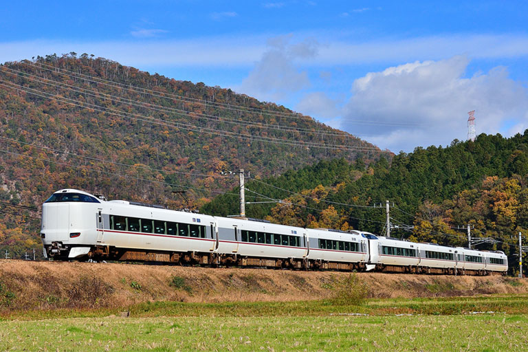 山陰本線(嵯峨野線) の287系