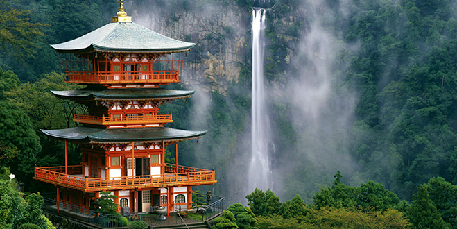 SHRINE　LANDSCAPE ＜那智の大滝＞