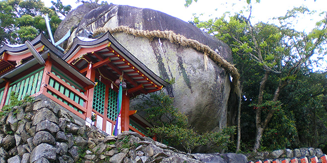 SHRINE ＜神倉神社＞