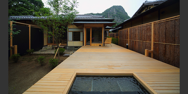 HOT SPRING 武雄温泉　御宿 竹林亭