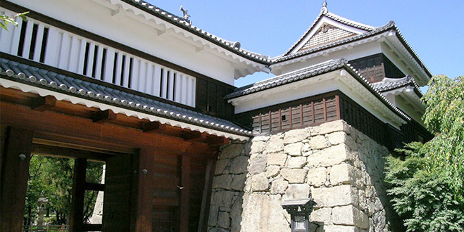 UEDA CASTLE RUINS
上田城跡公園

